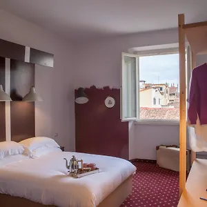 3* Otel Dome